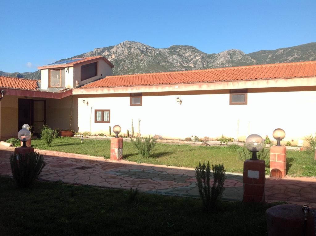 Agriturismo Sogno Latino Iglesias Exteriör bild
