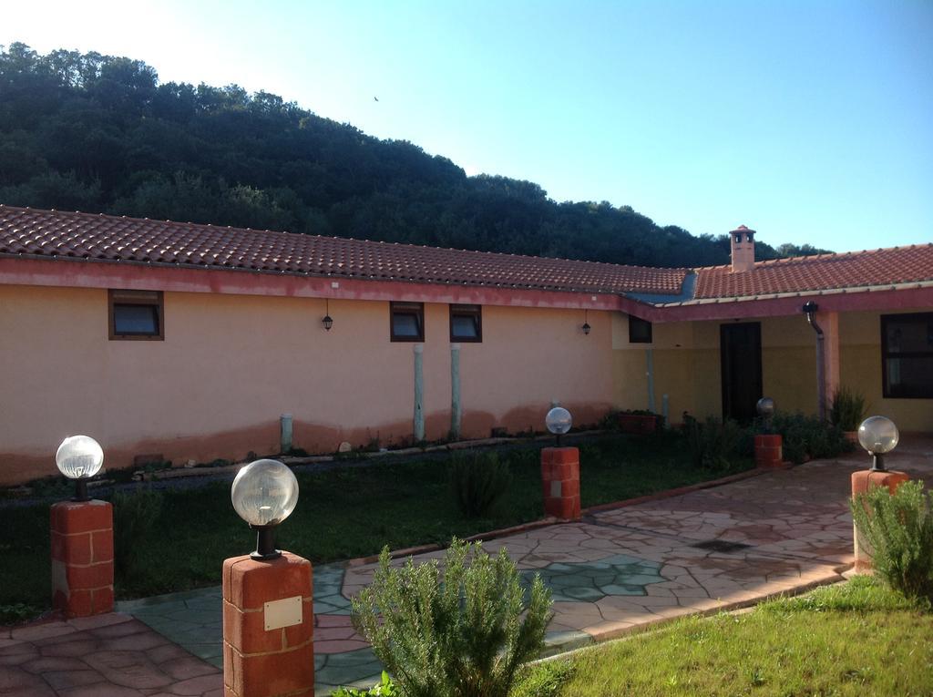 Agriturismo Sogno Latino Iglesias Exteriör bild